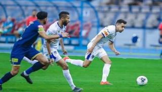 مباراة سابقة بين الهلال والنصر