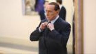 برلسكوني عن إصابته بكورونا: "أحارب مرضا شيطانيا" 