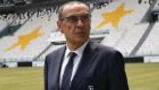 ساري يستلهم روح نابولي لمعاقبة يوفنتوس