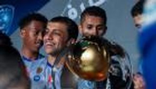 رسميا.. الأسطورة محمد الشلهوب يعتزل كرة القدم