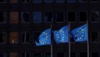 الأخبار الكاذبة ترهق أوروبا.. تحذير أخير من المفوضية لجوجل وفيسبوك