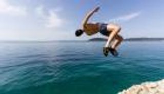 "حبوب الشجاعة" وكورونا.. دواء يجعلك أكثر جرأة وتقبلا للمخاطر