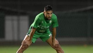 يوسف بلايلي لاعب أهلي جدة