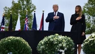 الرئيس ترامب وزوجته خلال إحياء ذكرى هجمات سبتمبر