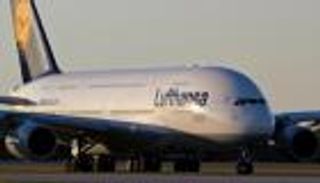 أكبر طائرات "لوفتهانزا" تنتظر الإحالة للتقاعد.. وداعا إيرباص أيه 380