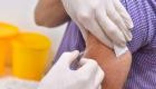 انطلاق رحلة لقاح كورونا بمصر.. كواليس التحالف الكبير والـ٣٠ مليون جرعة