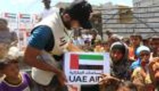 16 طن مساعدات إماراتية لأهالي الساحل الغربي اليمني