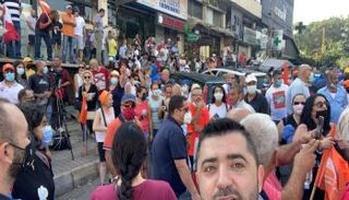 أنصار الرئيس عون خلال تجمعهم في بيروت