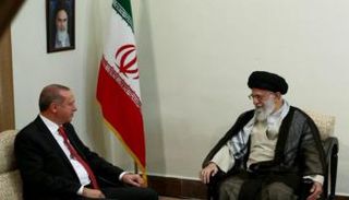 لقاء سابق بين أردوغان وخامنئي