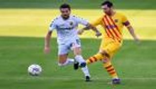 عودة ميسي.. برشلونة يستهل حقبة كومان بفوز ودي