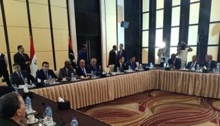 اجتماع سابق لوفود ليبية مع اللجنة المصرية - أرشيفية