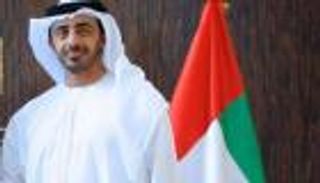 عبدالله بن زايد يصل واشنطن على رأس وفد لتوقيع معاهدة السلام