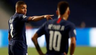 كليان مبابي لاعب باريس سان جيرمان