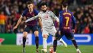 أمامه 22 يوما.. كومان يريد صلاح في برشلونة