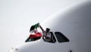 مطارات إيران في الإقامة الجبرية.. عقوبات وفيروس