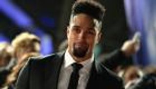 فيديو وصور.. لعنة "رقصة فلويد" تُصيب آشلي بانجو 