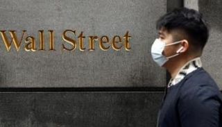 الأسهم الأمريكية تودع عاصفة التكنولوجيا