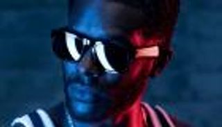 نظارات شمسية ذكية.. سماع الموسيقى وإجراء المكالمات بدون سماعات