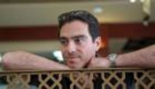 "مزدوجو الجنسية".. مطالبات لإيران بإطلاق سراح الرهائن