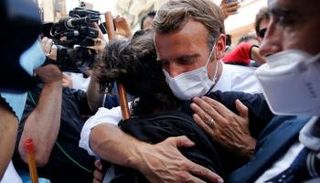 ماكرون خلال زيارة سابقة للبنان