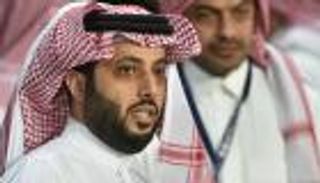 "ليس مورينيو".. تركي آل الشيخ يسخر من كارتيرون