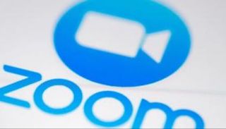 شعار زووم الشهير - الألمانية