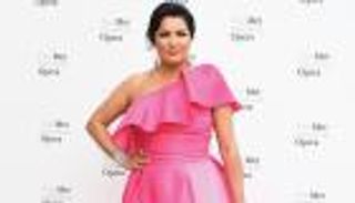 كورونا يهاجم مسرح البولشوي.. إصابة نجمة الأوبرا العالمية آنا نتريبكو