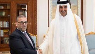 الإخواني خالد المشري أثناء لقاء تميم بن حمد - أرشيفية