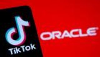 رسميا.. حظر تطبيقي تيك توك ووي تشات في أمريكا