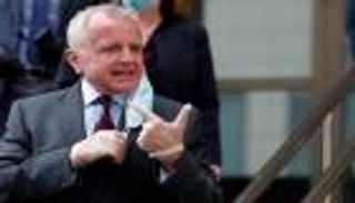 اقتحام مقر السفير الأمريكي في موسكو بسيارة