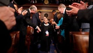 القاضية الراحلة غينسبرغ تحظى باحترام واسع بين الأمريكيين- أرشيفية