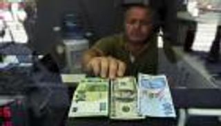 الليرة التركية تواصل الانهيار أمام اليورو.. قاع قياسي جديد