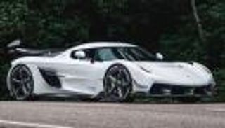 ليس البنزين ولا الكهرباء.. 10 سيارات تبرهن على هيمنة محركات الغاز