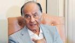 محمد فريد خميس.. رحيل إمبراطور السجاد الذي قال لأردوغان "لا"