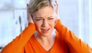 ضوضاء الأذن تشير إلى الإصابة بورم في الدماغ - أرشيفية