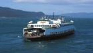 انحراف عبّارة ضخمة قبالة جزيرة فنلندية