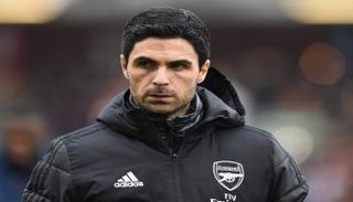 مايكل أرتيتا مدرب أرسنال الإنجليزي