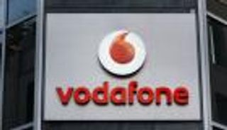 صفقة فودافون مصر.. "المصرية للاتصالات" تدرس بدائل للاستحواذ