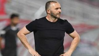جمال بلماضي مدرب منتخب الجزائر 