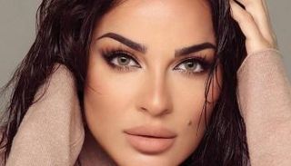 الفنانة اللبنانية نادين نجيم