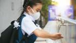 كورونا حول العالم.. الإصابات تتزايد وشبح الإغلاق يعود