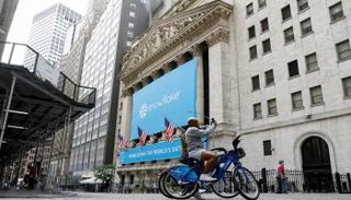 بورصة نيويورك من الخارج - رويترز