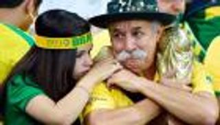 "علمني حُبك أن أحزن".. لماذا يتلذذ جمهور كرة القدم بالألم؟