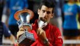 من أمريكا إلى إيطاليا.. ديوكوفيتش يتحدث عن الطرد والتتويج