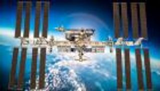 150 ثانية تنقذ "المحطة الدولية" من حطام فضائي مجهول