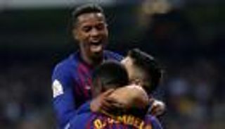 سيميدو يودع برشلونة برسالة عاطفية.. ومرشحان لخلافته