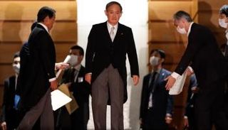 رئيس وزراء اليابان يوشيهيدي سوجا