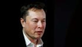 ماسك يتعهد بسيارة كهربائية رخيصة من تسلا.. الثمن مفاجأة