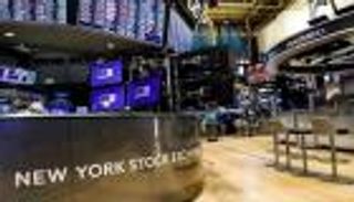 ختام الأسواق.. ارتفاع النفط والأسهم الأمريكية وتراجع الأوروبية