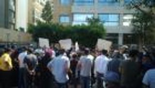 لاجئون سوريون في لبنان يطالبون بإعادة توطينهم في دولة ثالثة